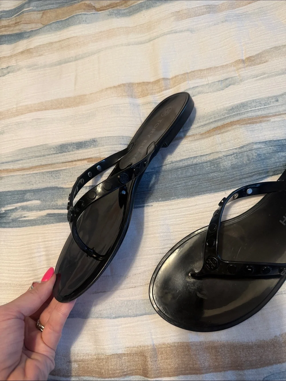 Tory Burch Black Patent Logo Jelly Thong Sandals